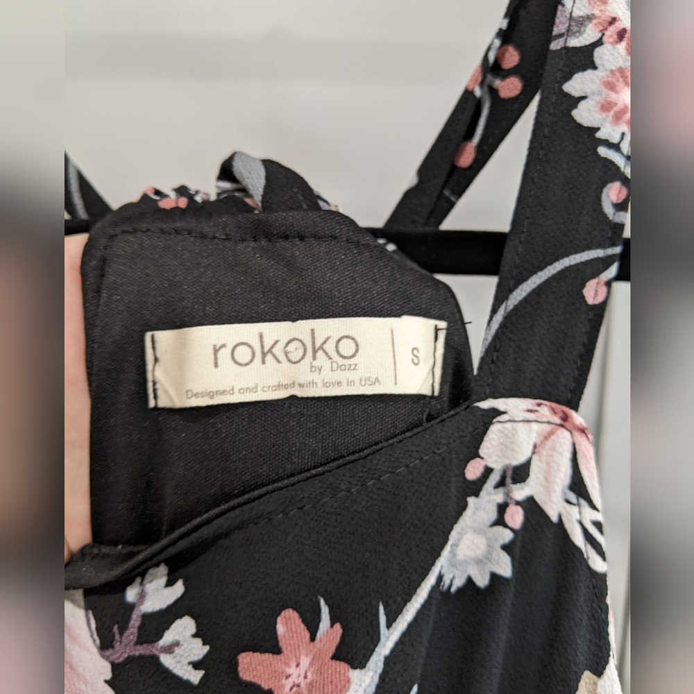 Floral Maxi Dress - Picture 3 of 5
